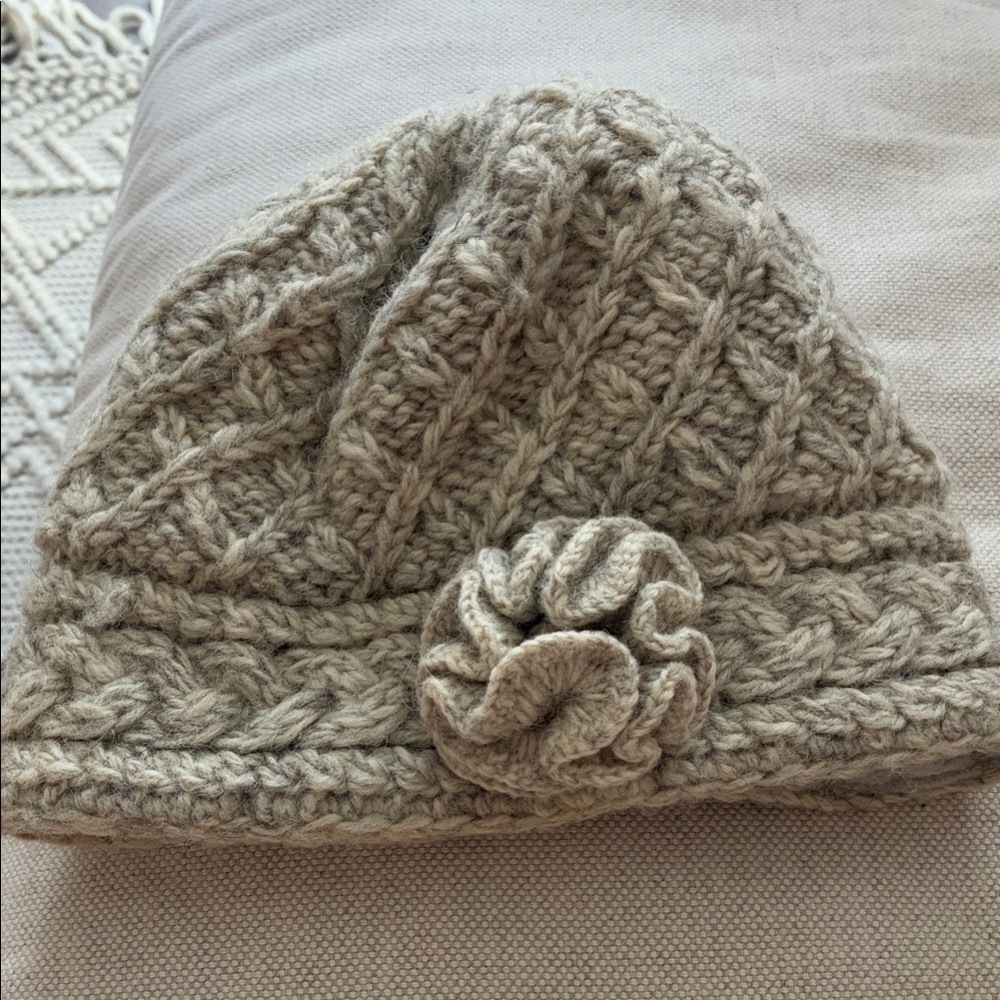Irish Cozy Knit Beanie with Flower Accent - off white